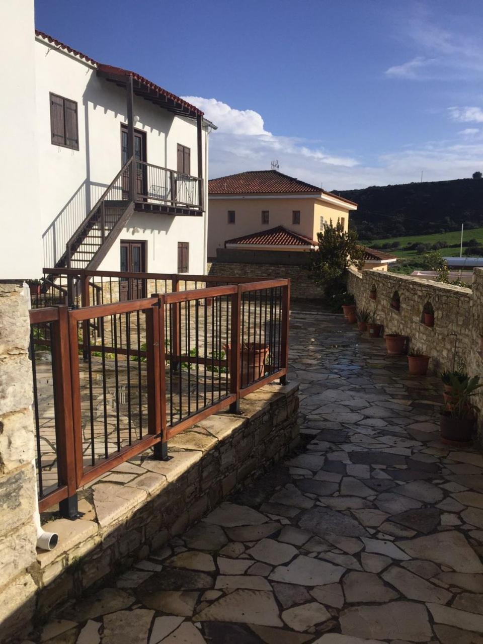 Charoullas Traditional Mansion Villa Alaminos Eksteriør billede